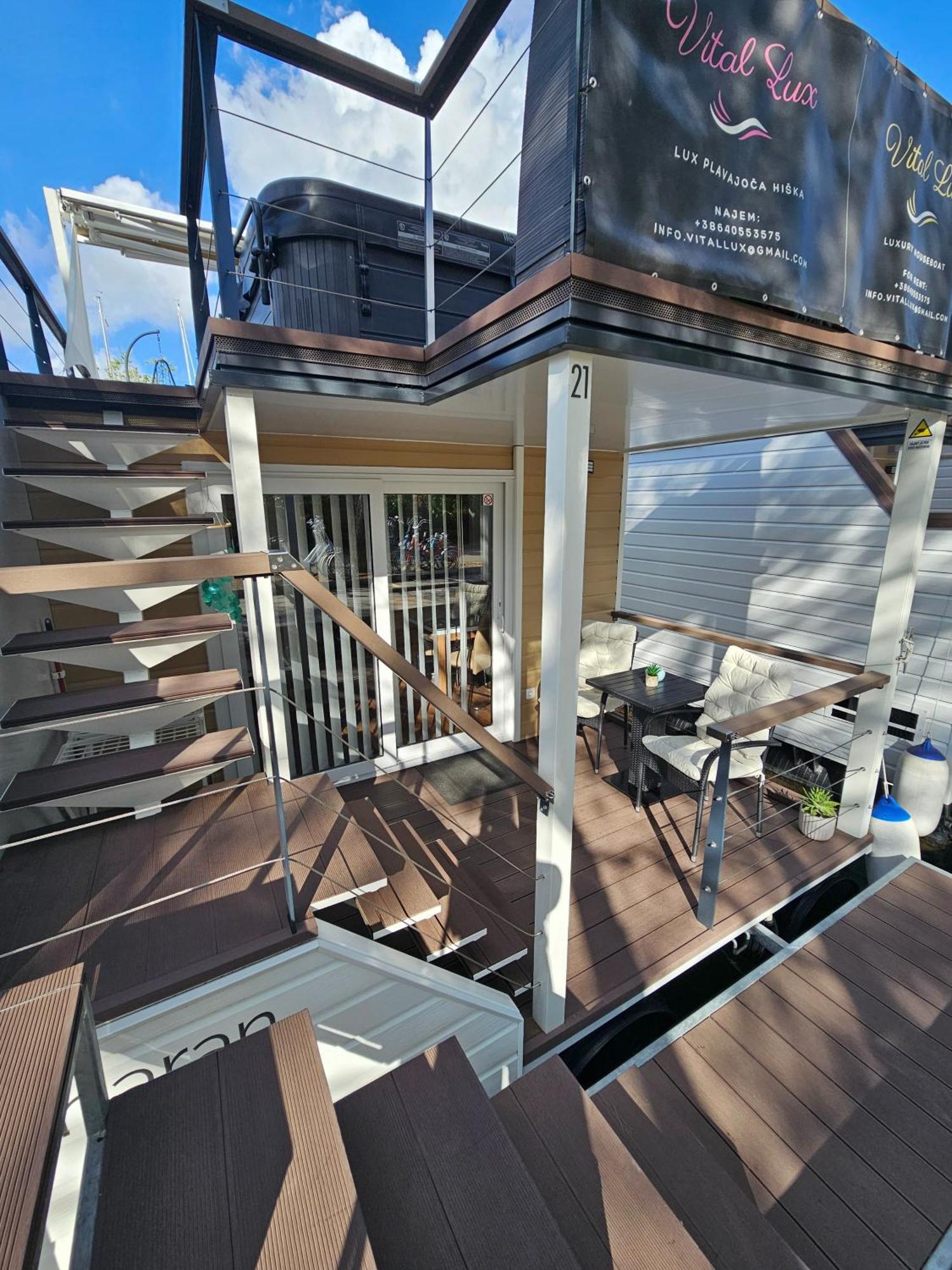 Floating Sea House - Vital Lux Portorož Exteriör bild